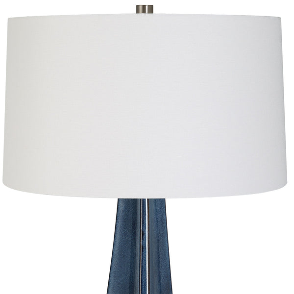 Teramo Scalloped Ceramic Table Lamp