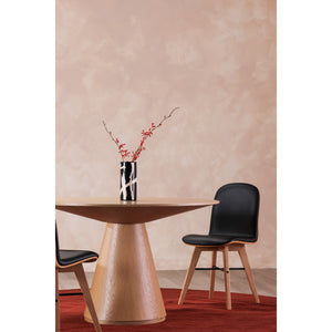 Moe's Otago 47" Round Dining Table in Oak