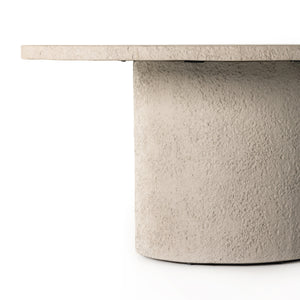 Otero Round Outdoor Dining Tbl 60 In White