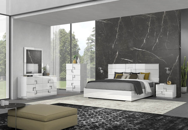 Infinity Premium Chest in Bianco Lucido