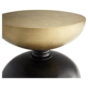 Perpetual Table in Noir and Gold