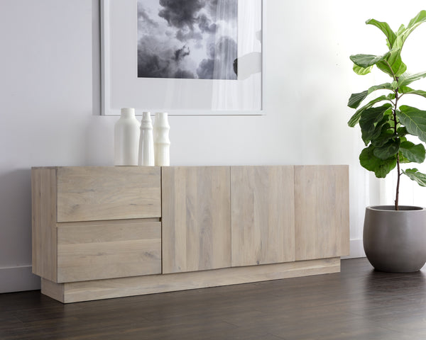 ELINA SIDEBOARD - LIGHT OAK