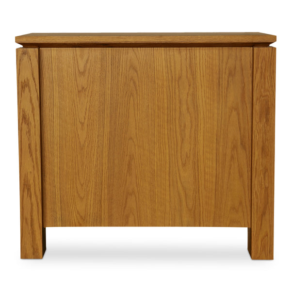 Moe's Brook Chest in Country Oak