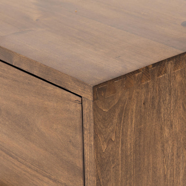 Trey 7 Drawer Dresser In Auburn Poplar