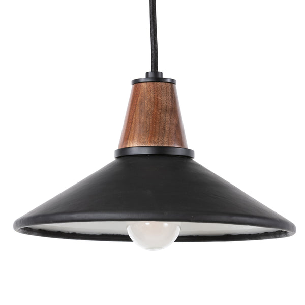 Cullen Pendant In Black Leather