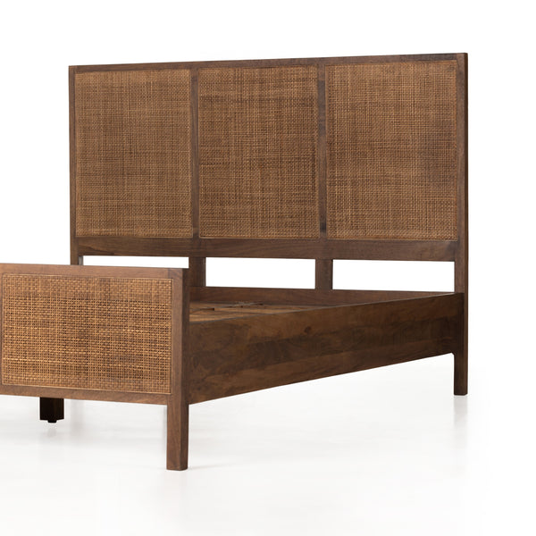 Sydney Bed In Brown Wash In Queen