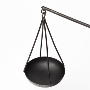 Ellis 10L x 4W Black Metal Vintage Inspired Weighing Scale