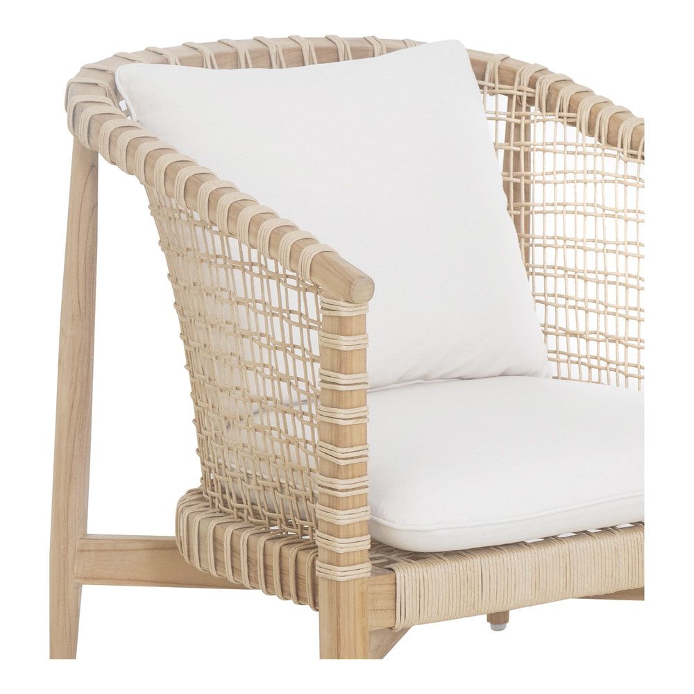 Moe's Kuna Outdoor Lounge Chair in White