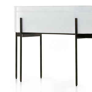 Jed Large Planter In White High Gloss